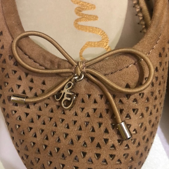 Sam Edelman Tan Flats - Picture 7 of 8